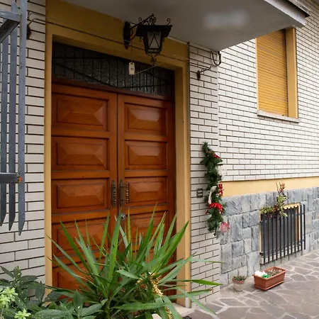 Casa Giuly Apartment *